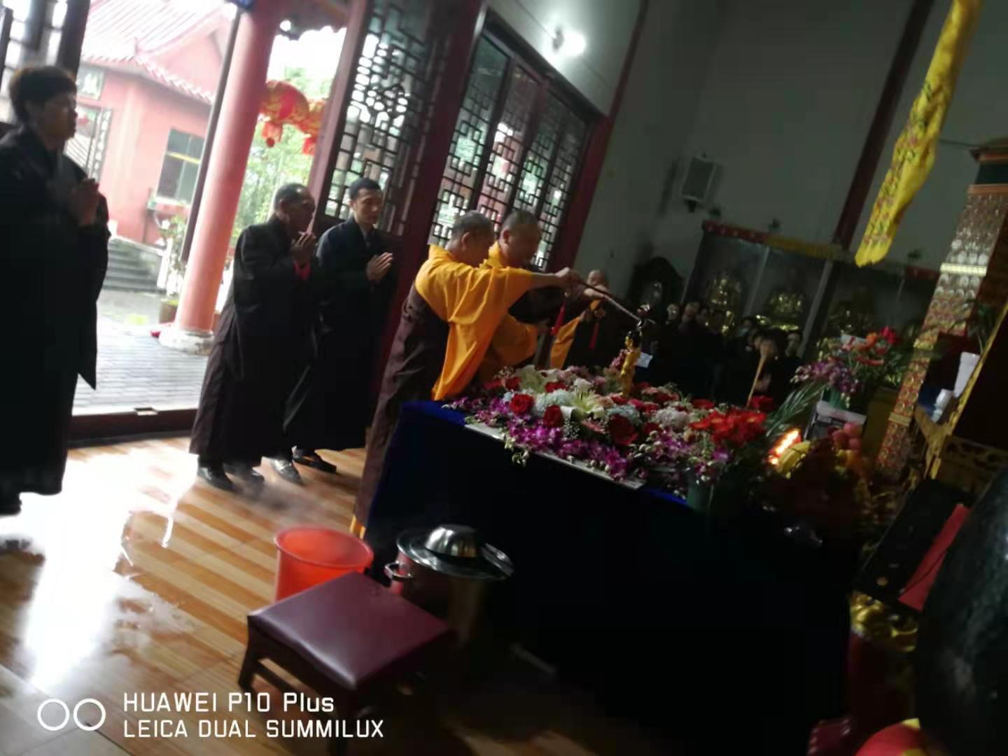 新彩90999释迦牟尼佛圣诞法会圆满